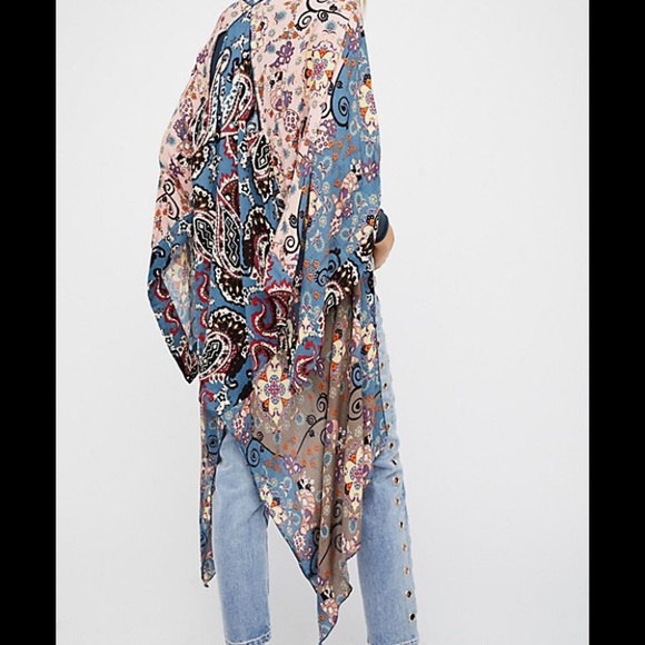 ***SOLD***Free People Little Wing Kimono - Picture 2 of 9